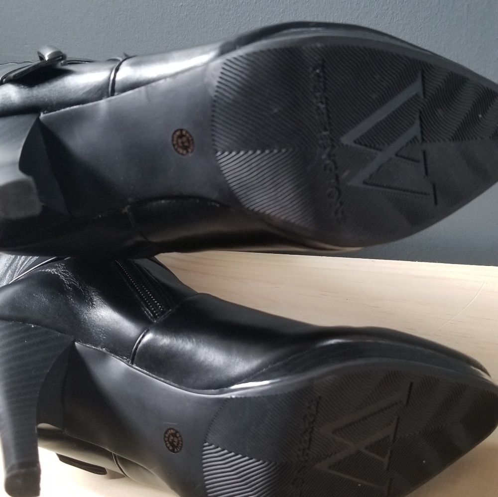 Worthington Riding Boots - Picture 2 of 4